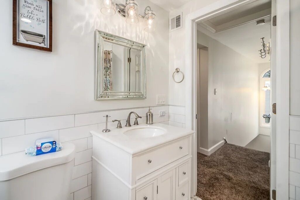 Photo of Bathroom in Villa Park