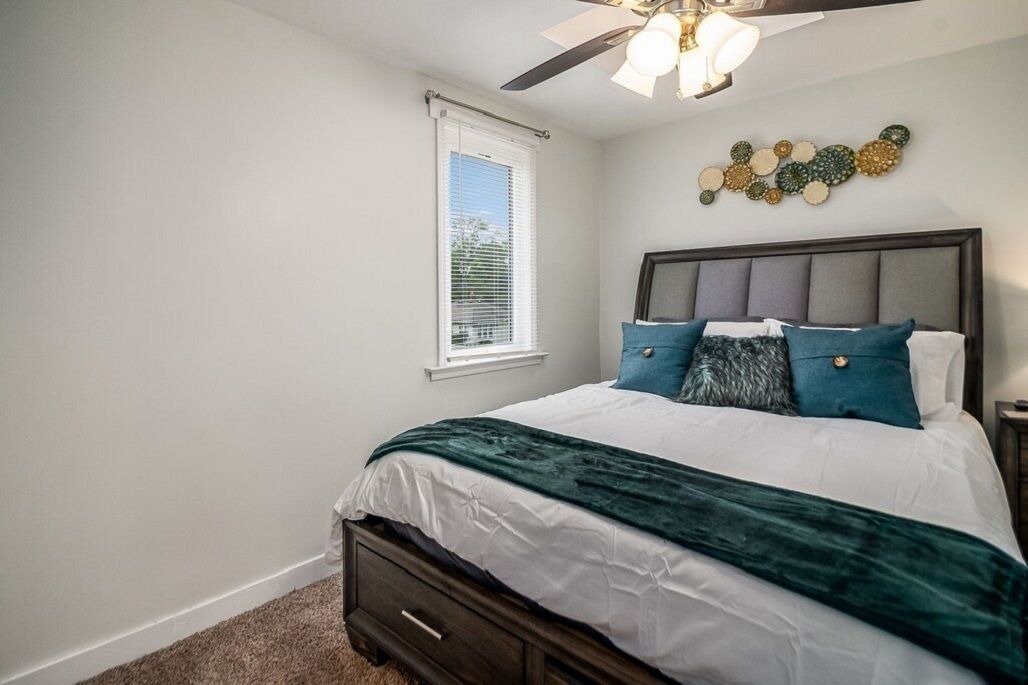 Photo of Bedroom in Villa Park