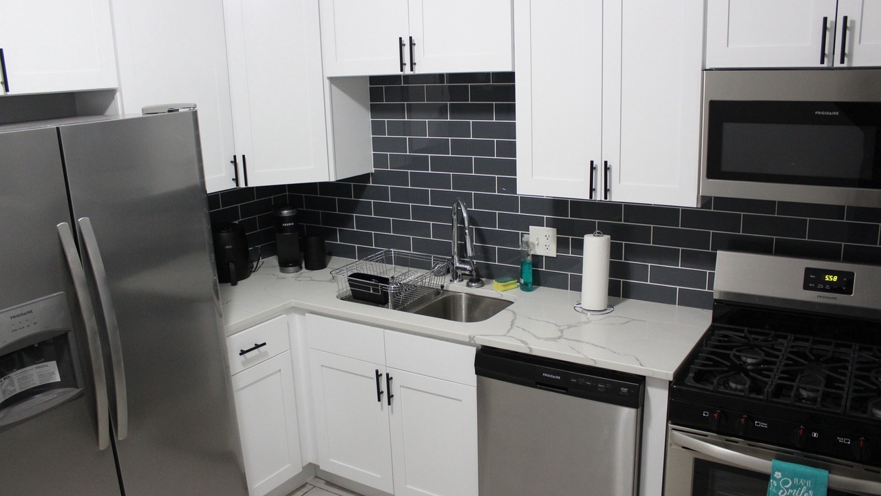 Photo of Kitchen in Greater Grand Crossing