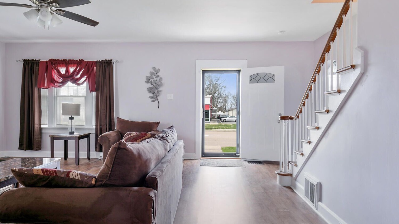 Photo of Livingroom in Belleville