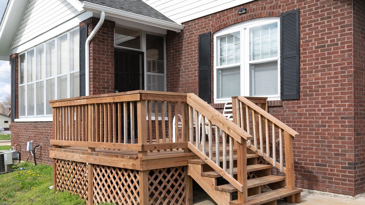 Photo of Outdoor in Belleville