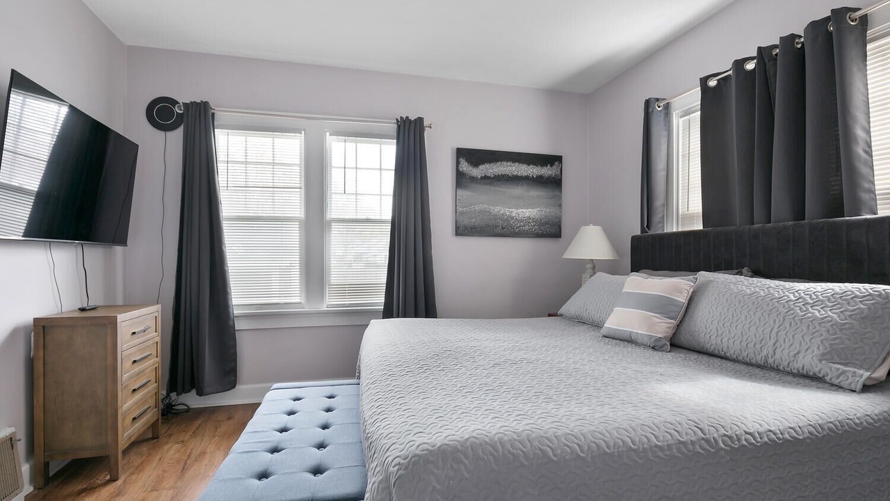Photo of Bedroom in Belleville