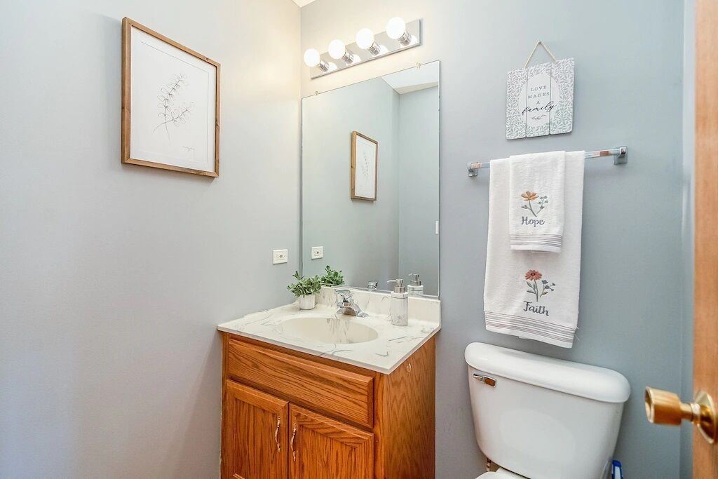Photo of Bathroom in Woodridge