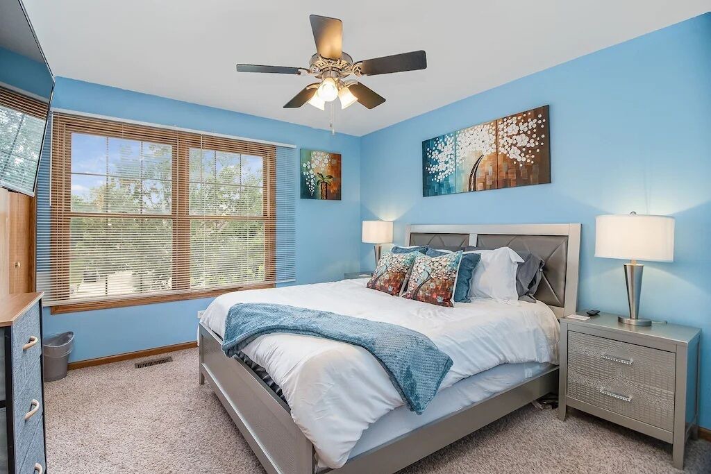 Photo of Bedroom in Woodridge