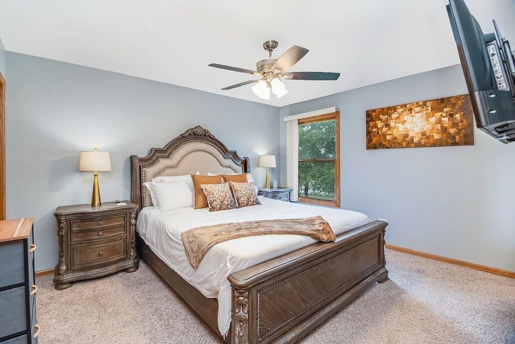 Photo of Bedroom in Woodridge