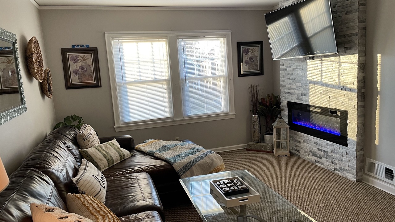 Photo of Livingroom in Oak Park