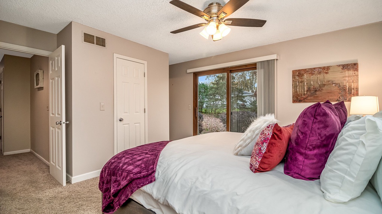Photo of Bedroom in Elgin