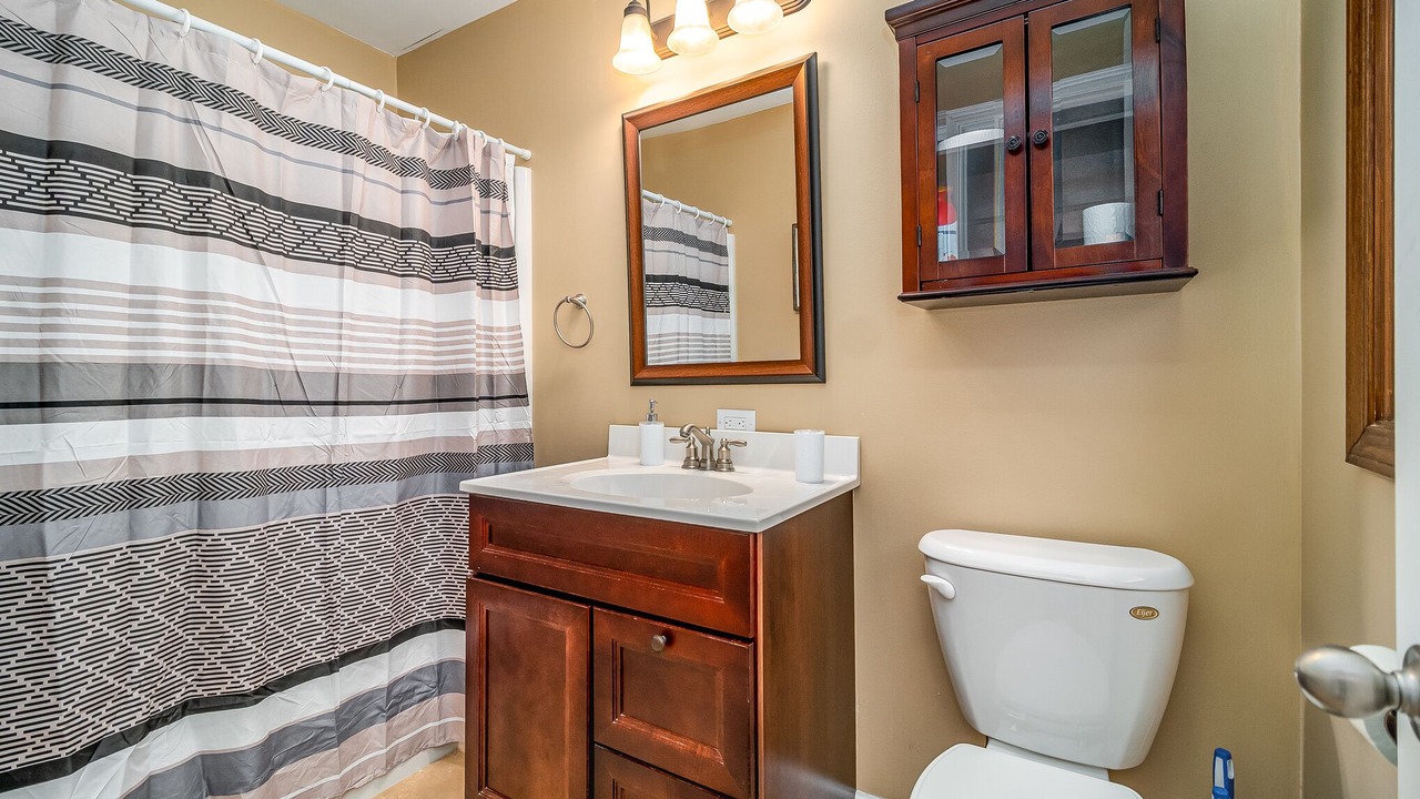Photo of Bathroom in Elgin