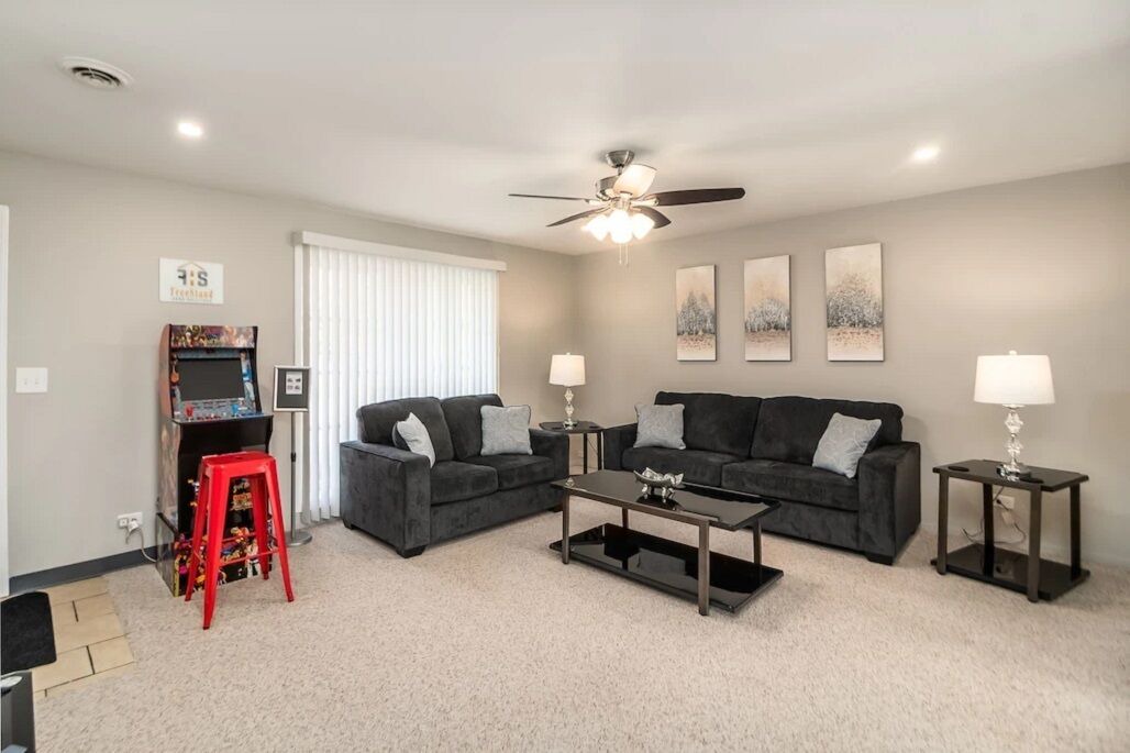 Photo of Livingroom in Orland Park