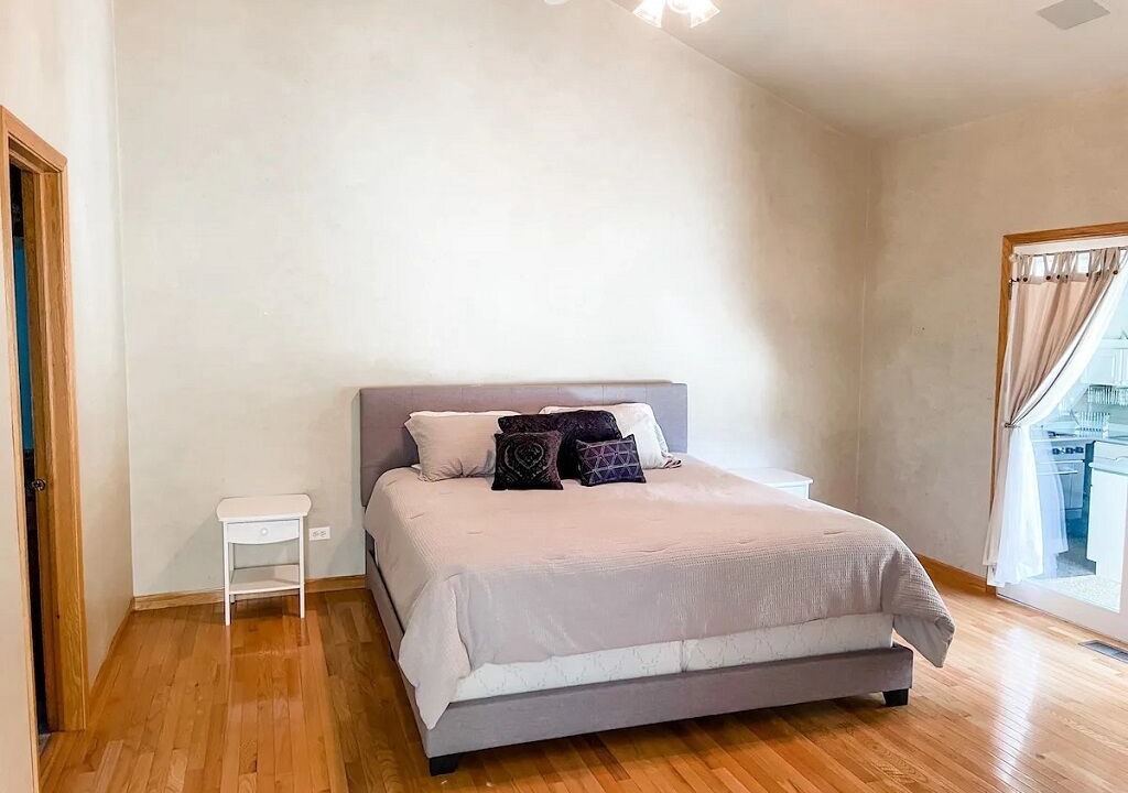 Photo of Bedroom in Fox Lake