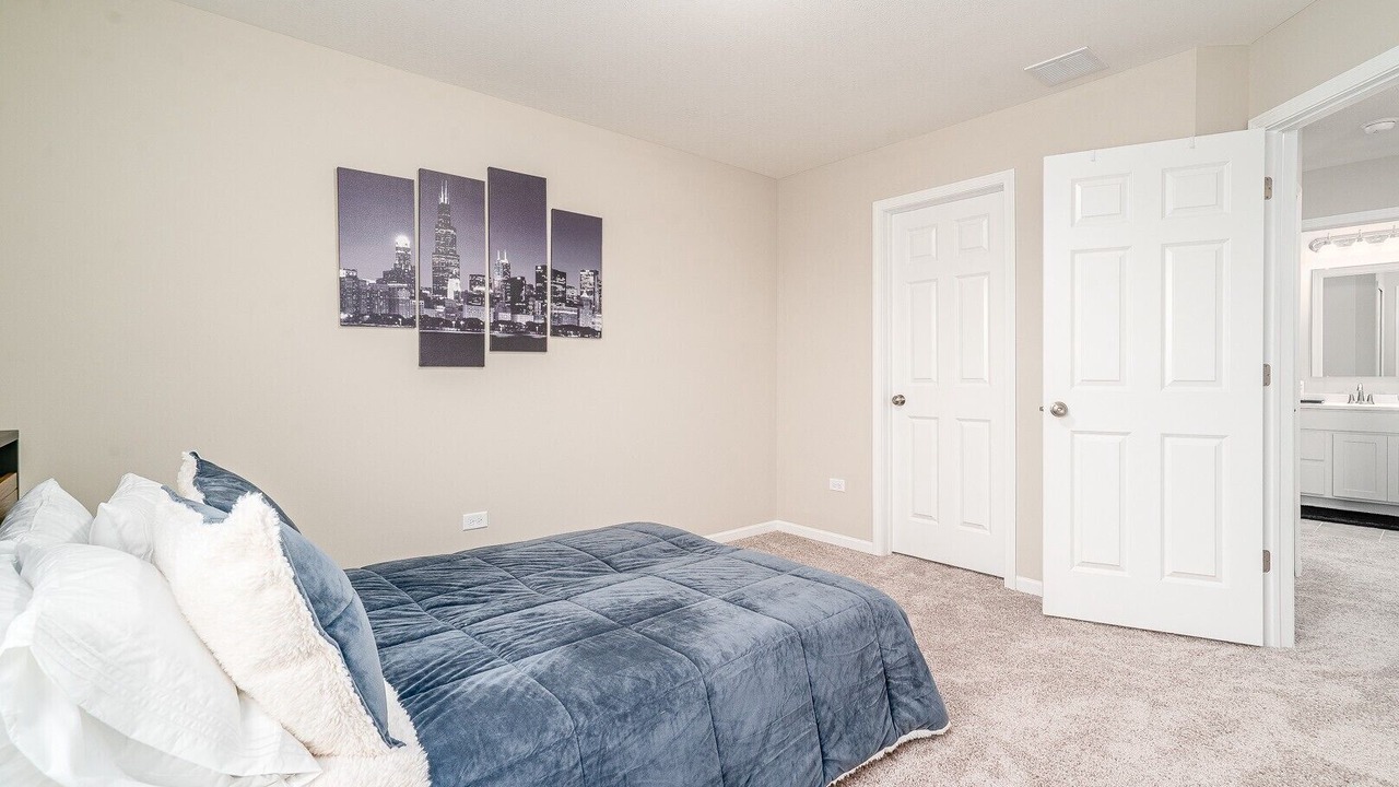 Photo of Bedroom in Fox Valley