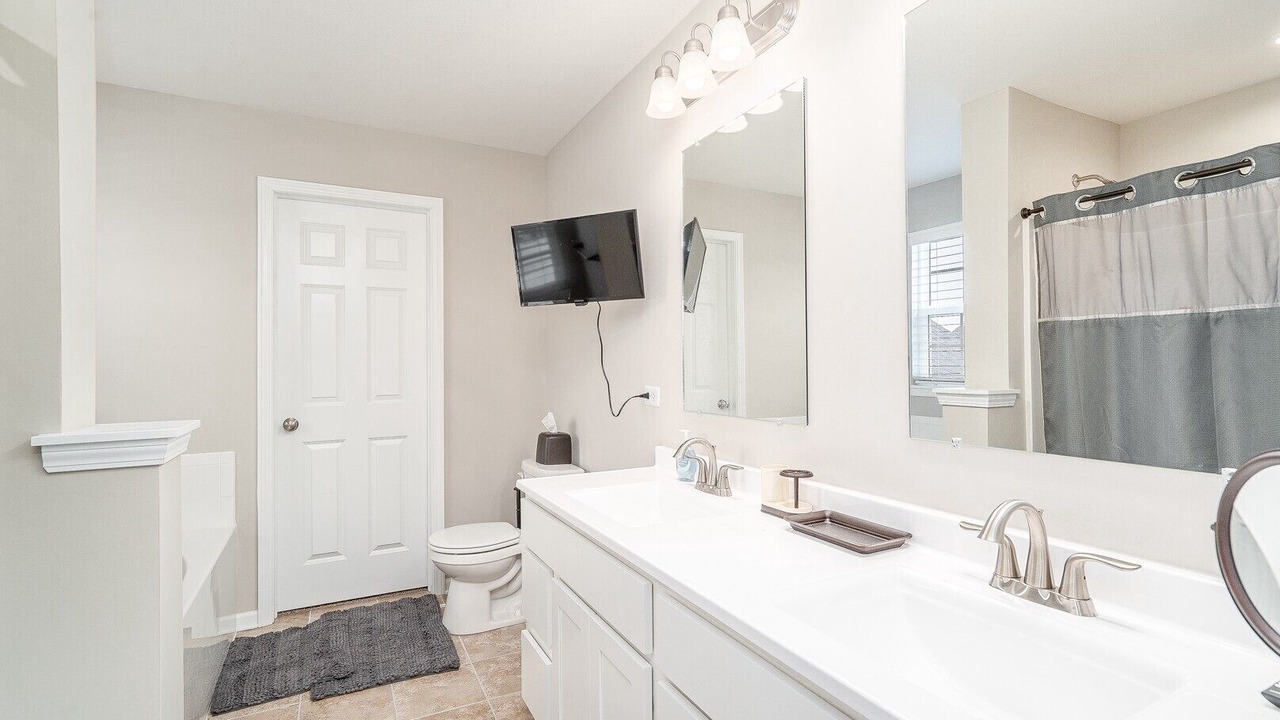 Photo of Bathroom in Fox Valley