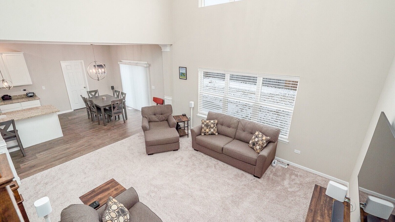 Photo of Livingroom in Fox Valley