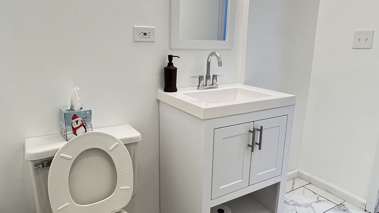 Photo of Bathroom in Mundelein