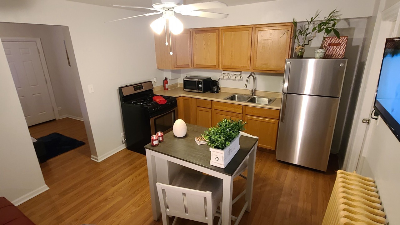 Photo of Kitchen in Old Irving Park