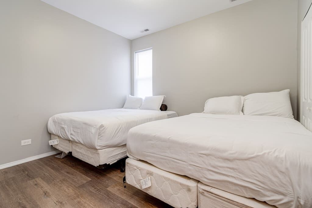 Photo of Bedroom in Wrightwood Neighbors