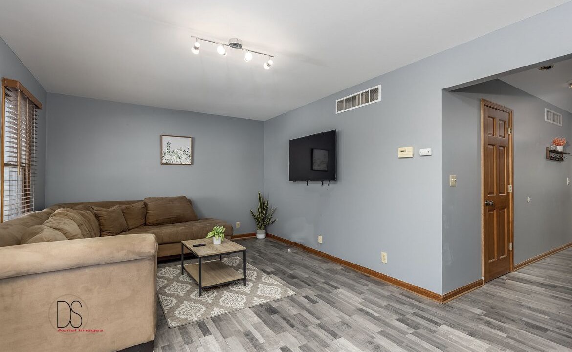 Photo of Livingroom in Graymont