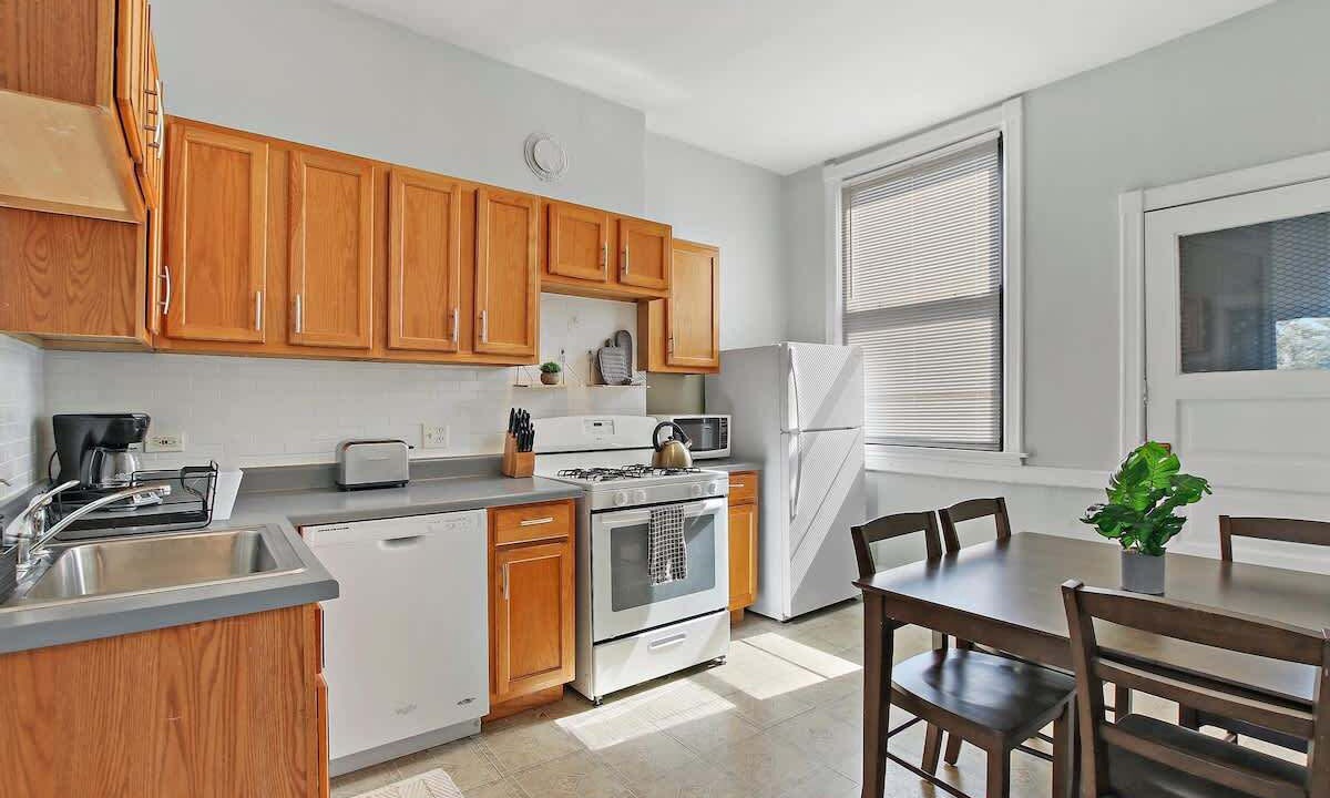 Photo of Kitchen in North Center
