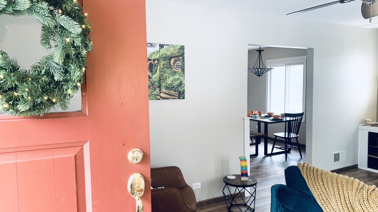 Photo of Livingroom in Glen Ellyn