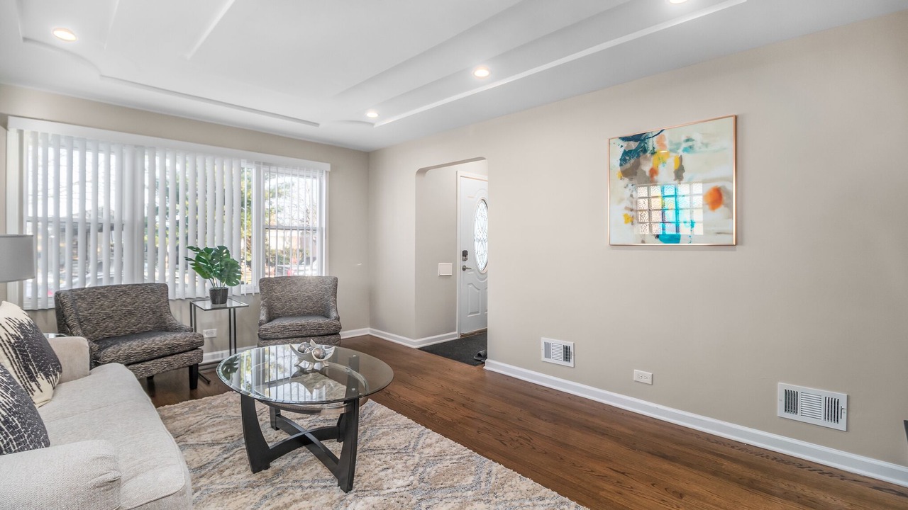 Photo of Livingroom in Forestview