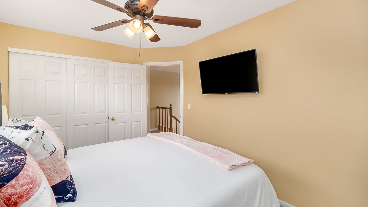 Photo of Bedroom in Fox Valley