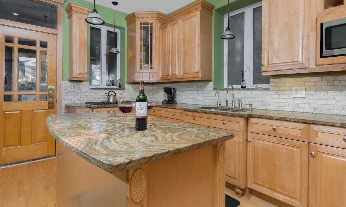 Photo of Kitchen in Wrigleyville
