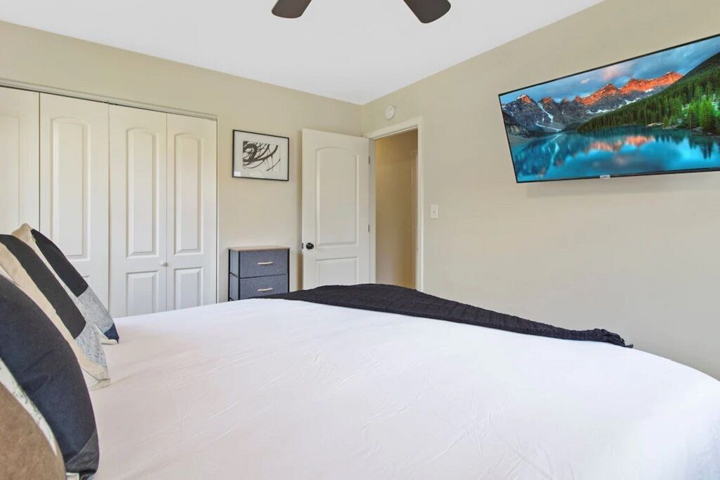 Photo of Bedroom in Des Plaines