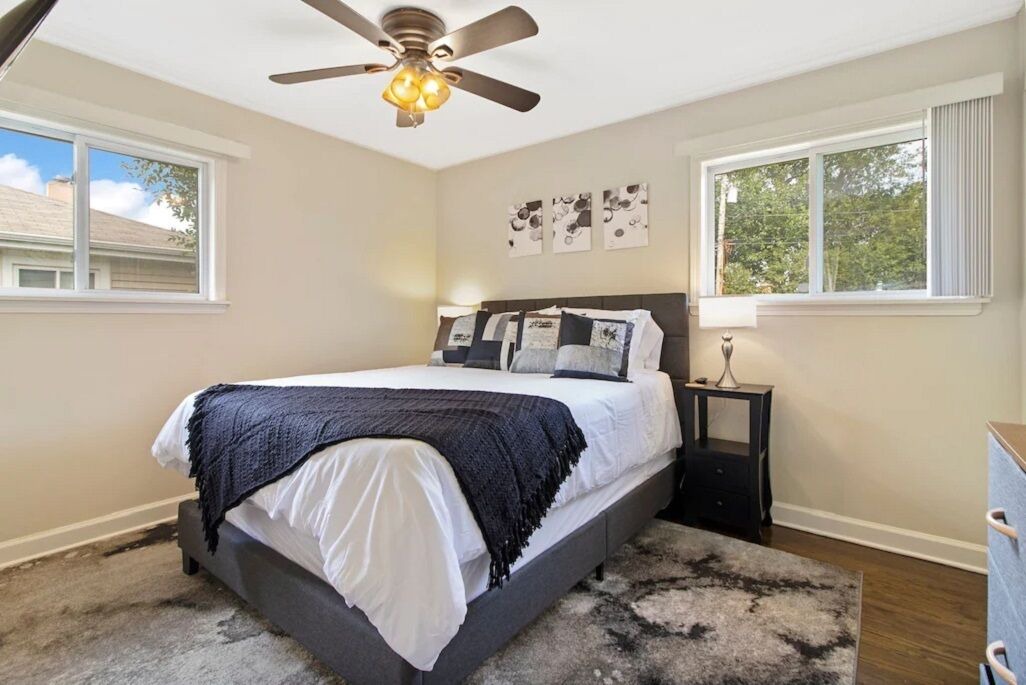 Photo of Bedroom in Des Plaines