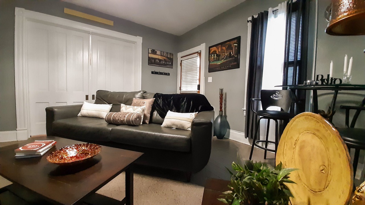 Photo of Livingroom in Godfrey