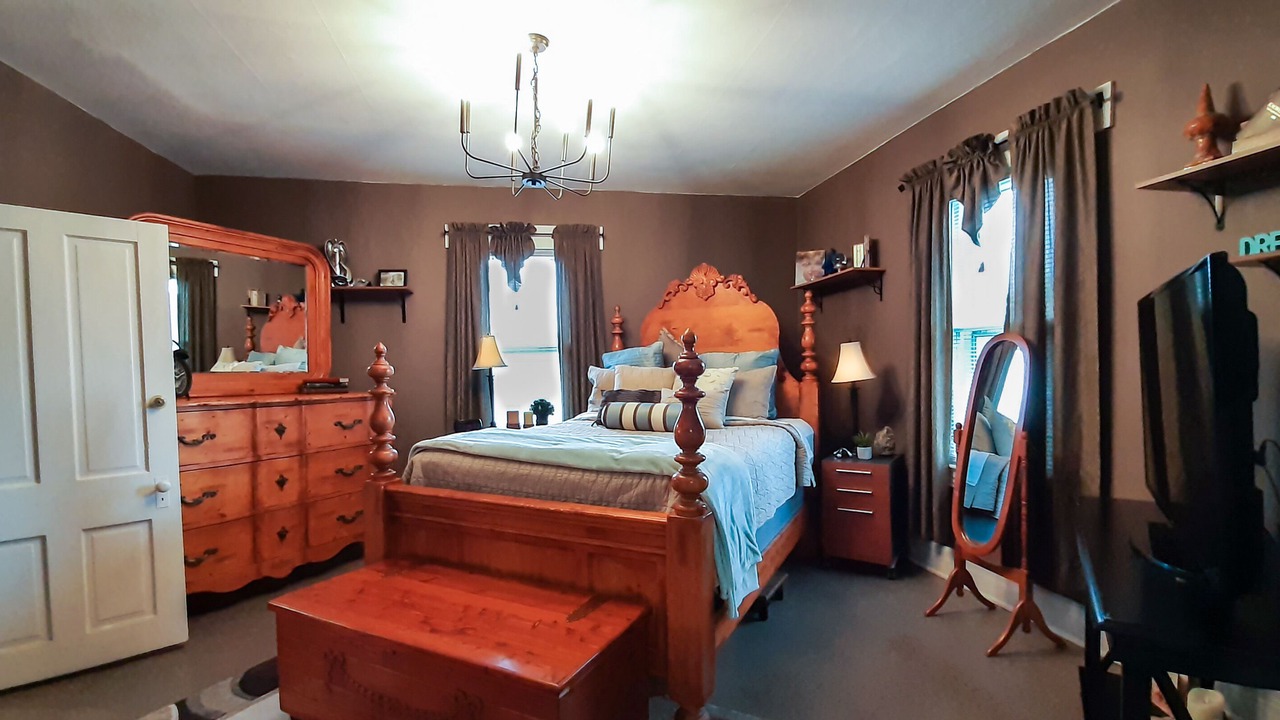 Photo of Bedroom in Godfrey