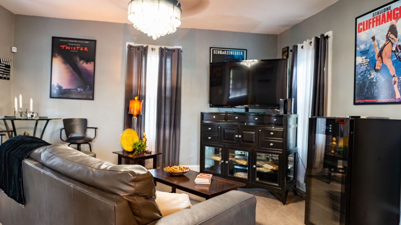 Photo of Livingroom in Godfrey
