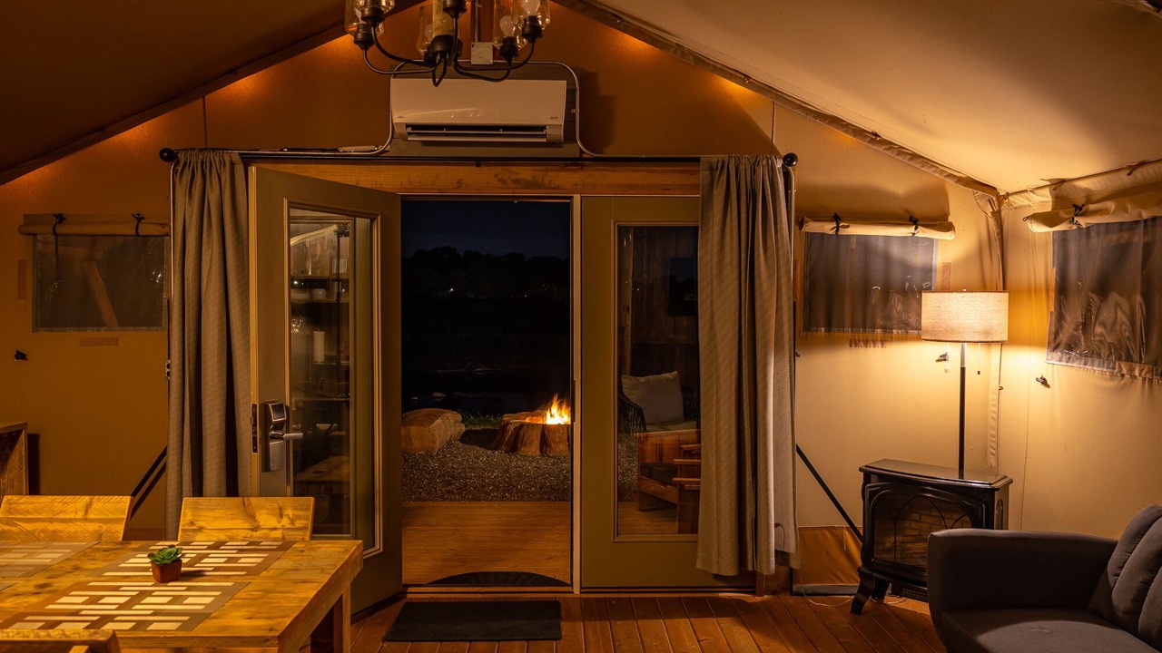 Photo of Livingroom in Orange Prairie