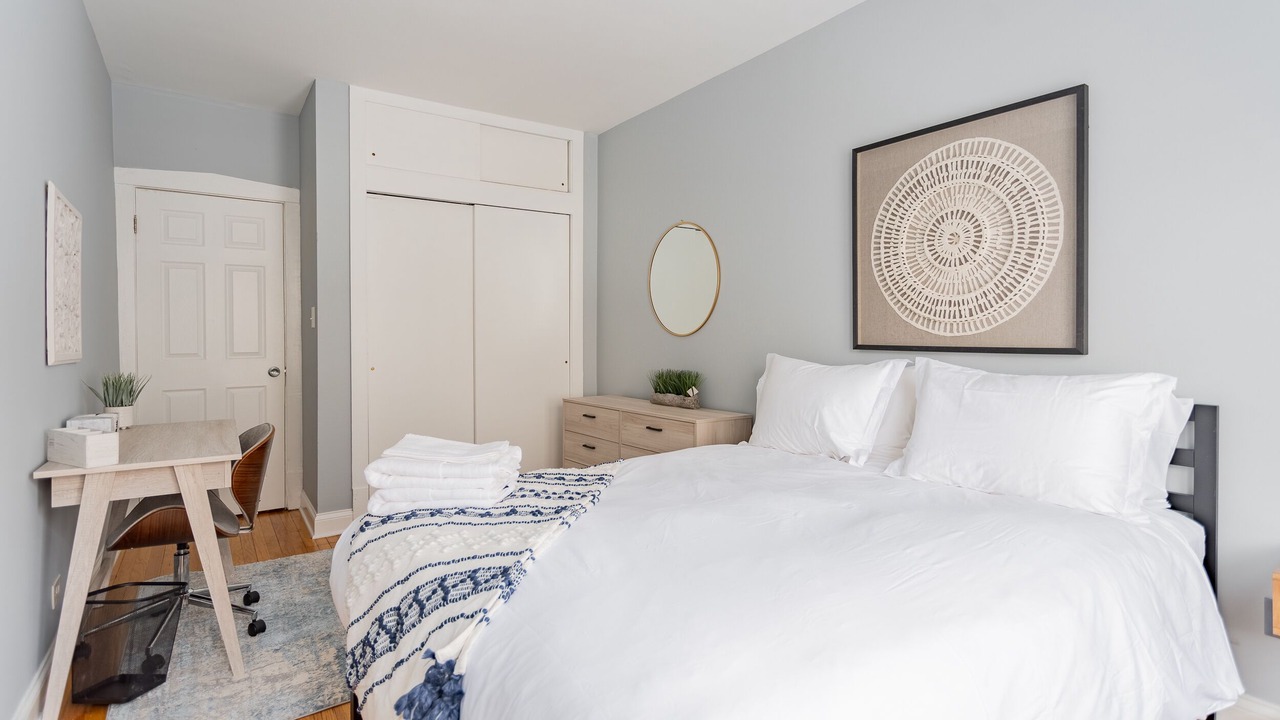 Photo of Bedroom in Ravenswood
