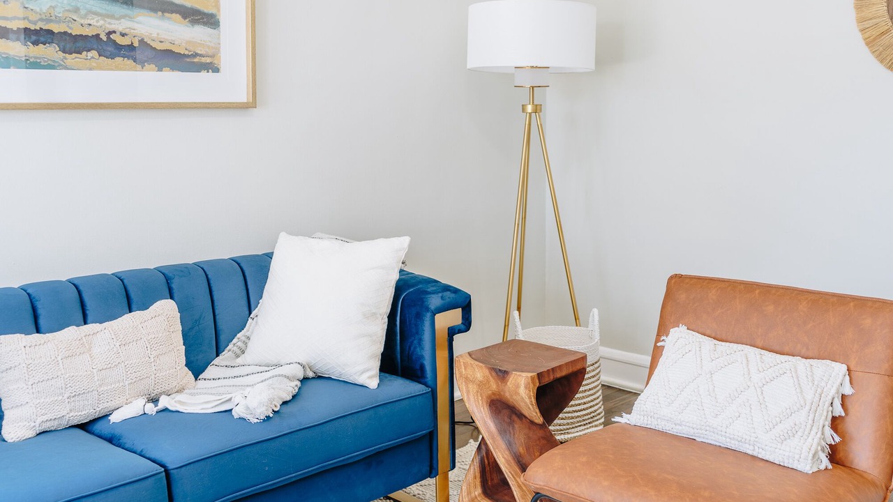 Photo of Livingroom in Ravenswood Manor