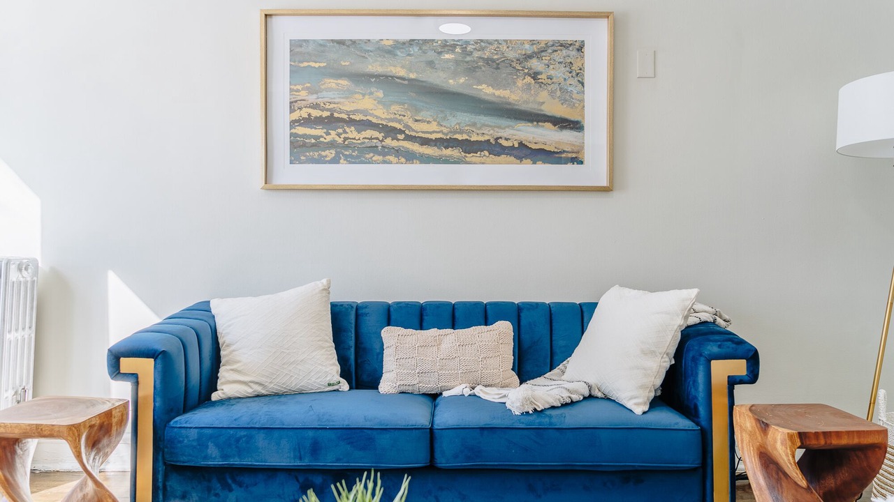 Photo of Livingroom in Ravenswood Manor