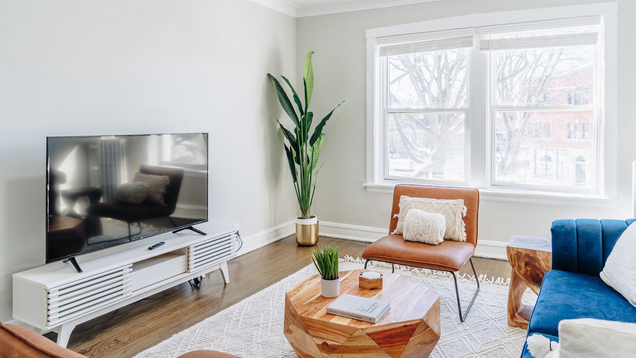 Photo of Livingroom in Ravenswood Manor