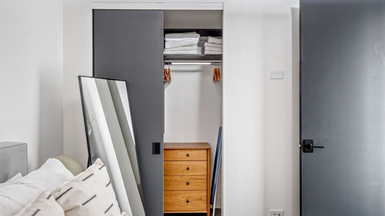Photo of Bedroom in Sheffield Neighbors