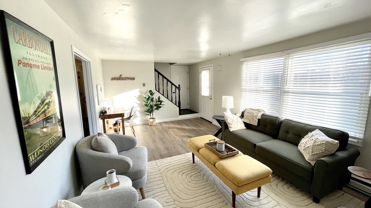 Photo of Livingroom in Carbondale