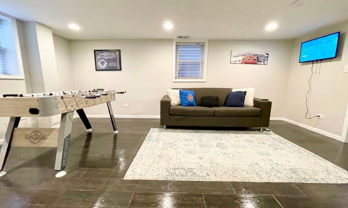Photo of Bedroom in Roscoe Village