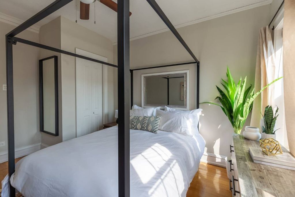 Photo of Bedroom in Ravenswood