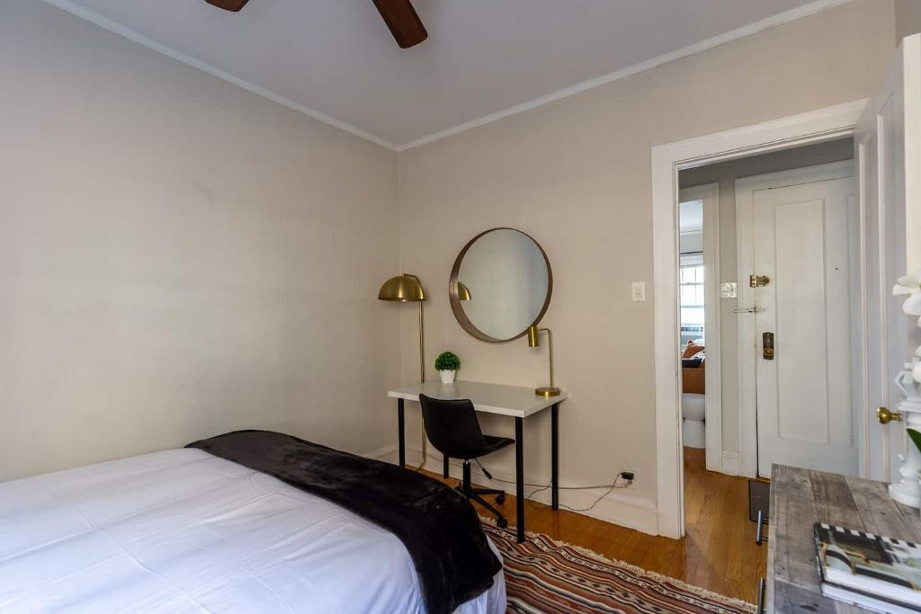 Photo of Bedroom in Ravenswood