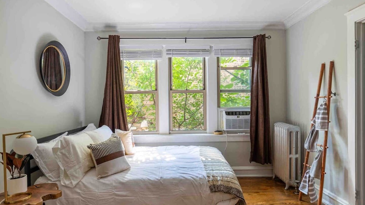 Photo of Bedroom in Ravenswood