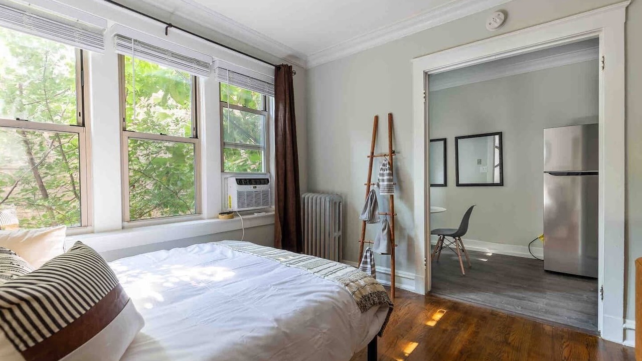 Photo of Bedroom in Ravenswood