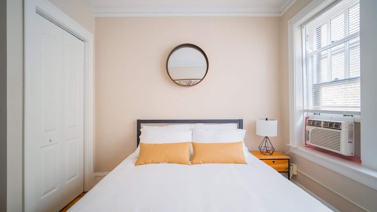 Photo of Bedroom in Ravenswood