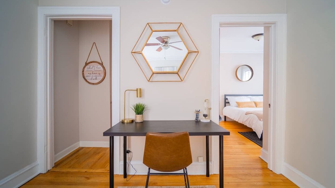 Photo of Bedroom in Ravenswood