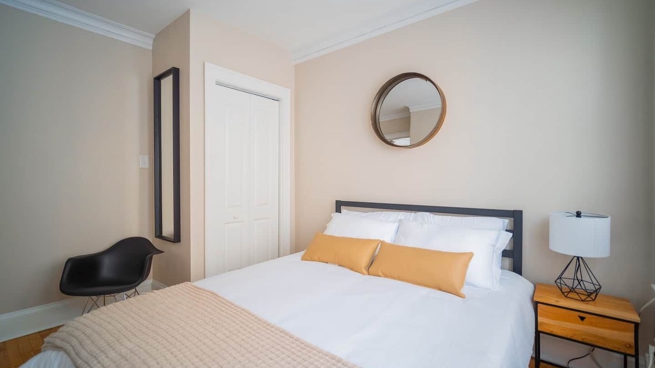 Photo of Bedroom in Ravenswood