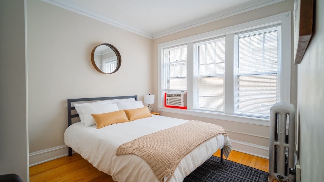 Photo of Bedroom in Ravenswood