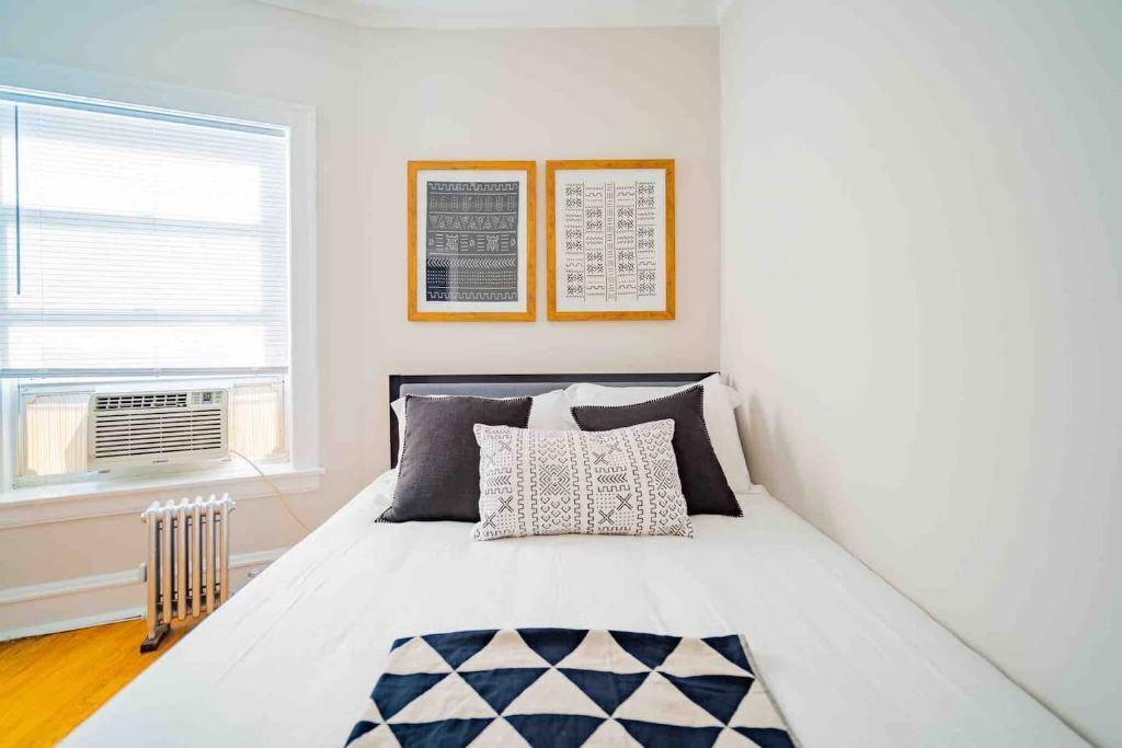 Photo of Bedroom in Ravenswood