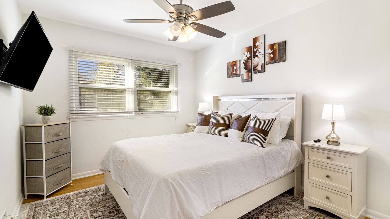 Photo of Bedroom in Wheaton