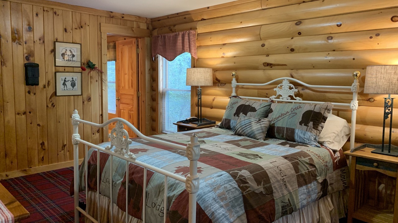 Photo of Bedroom in The Galena Territory